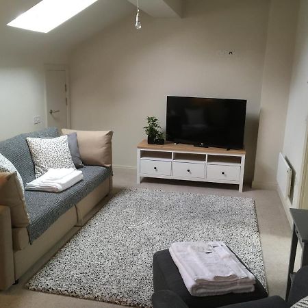 Stylish City Centre Flat ลีดส์ ภายนอก รูปภาพ