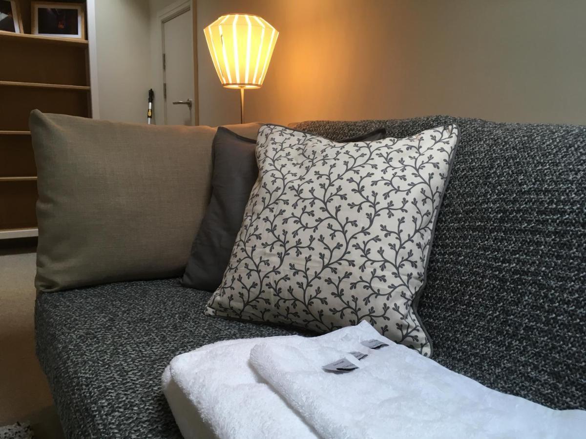 Stylish City Centre Flat ลีดส์ ภายนอก รูปภาพ